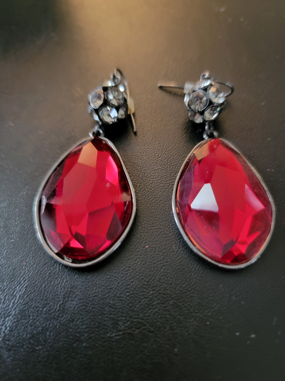 Red Teardrop Crystal Drop Earrings - Steinmart